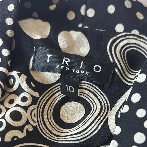 Trio New York Asymmetrical Black and White Dress - Picture 4 of 6